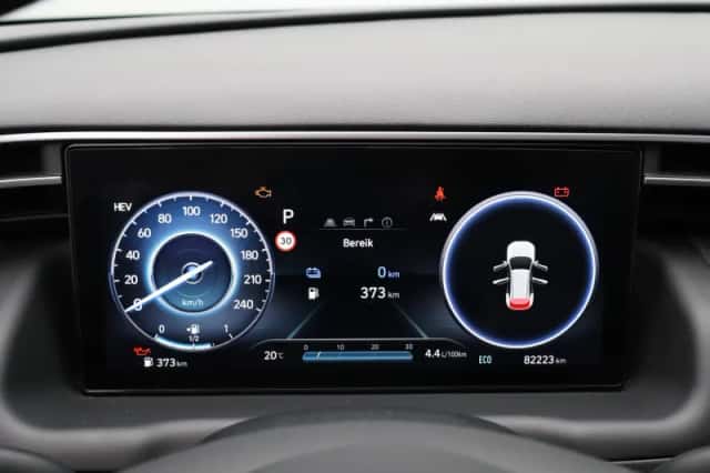 Hyundai Tucson (2021) thumbnail 4