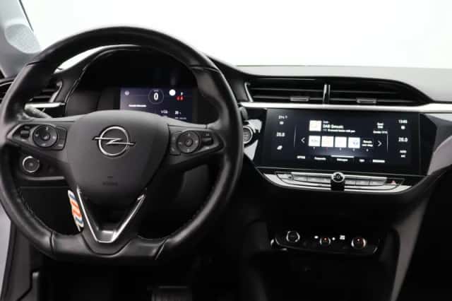Opel Corsa-e (2022) thumbnail 3