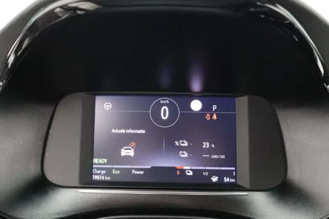 Opel Corsa-e (2022) thumbnail 4