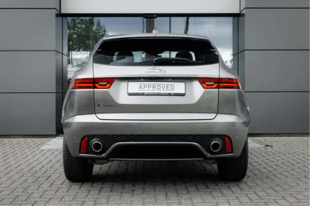 Jaguar E-Pace (2019) thumbnail 16