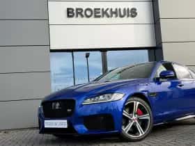 Jaguar XF (2017) thumbnail 2