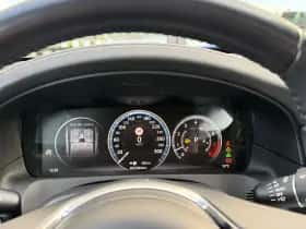 Jaguar XF (2017) thumbnail 20