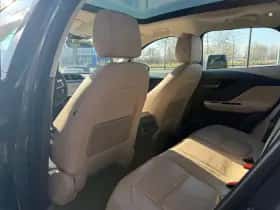 Jaguar F-Pace (2019) thumbnail 12