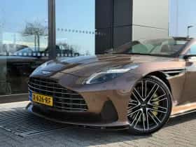 Aston Martin DB12 Volante (2024) thumbnail 4