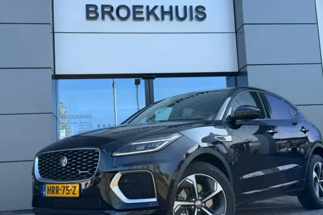 Jaguar E-Pace (2025) thumbnail 2