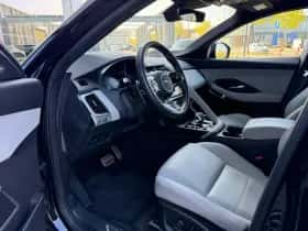Jaguar E-Pace (2025) thumbnail 12