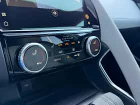 Jaguar E-Pace (2025) thumbnail 18