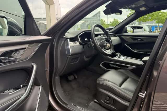 Jaguar F-Pace (2022) thumbnail 12