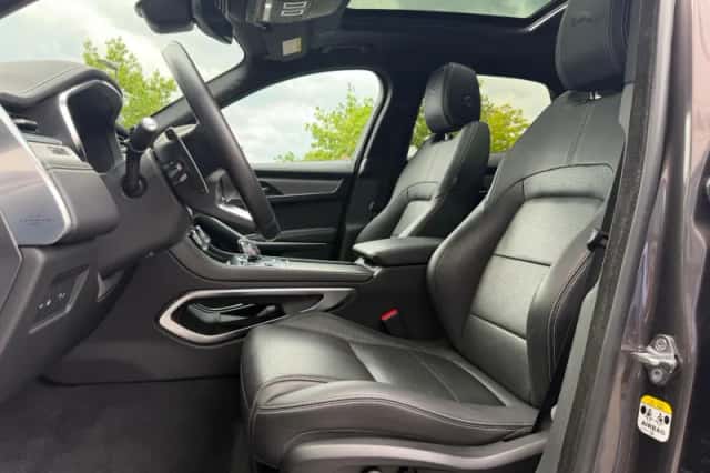 Jaguar F-Pace (2022) thumbnail 13