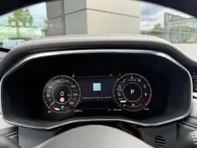 Jaguar F-Pace (2022) thumbnail 18