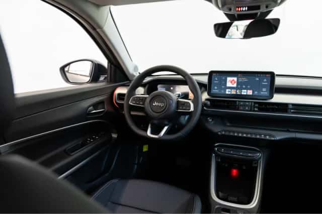 Jeep Avenger (2025) thumbnail 33