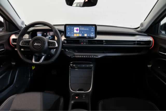 Jeep Avenger (2025) thumbnail 36