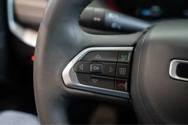 Jeep Compass (2023) thumbnail 20