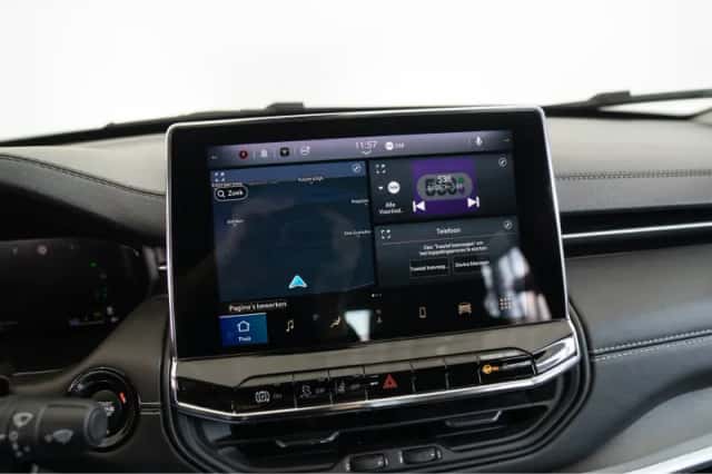 Jeep Compass (2023) thumbnail 29