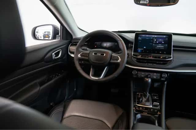 Jeep Compass (2023) thumbnail 37