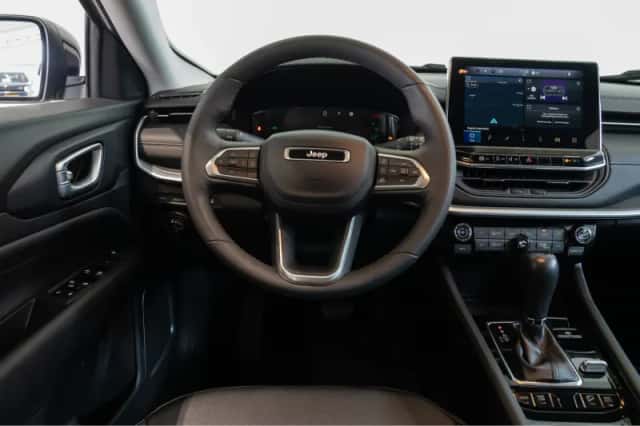 Jeep Compass (2023) thumbnail 38