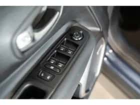 Jeep Renegade (2020) thumbnail 15