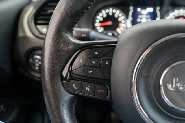 Jeep Renegade (2016) thumbnail 19