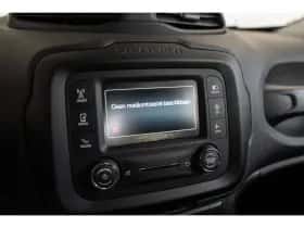 Jeep Renegade (2016) thumbnail 28