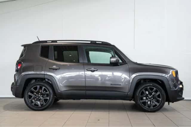 Jeep Renegade (2016) thumbnail 6