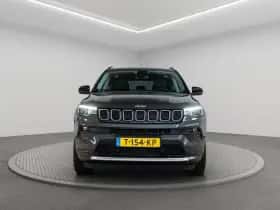 Jeep Compass (2023) thumbnail 3