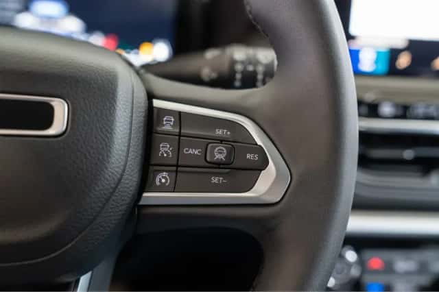 Jeep Compass (2023) thumbnail 21