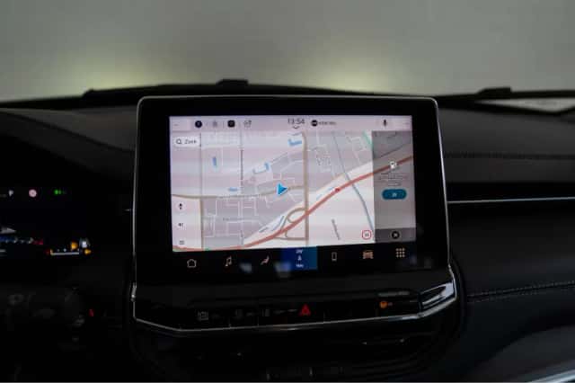 Jeep Compass (2023) thumbnail 33