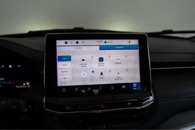 Jeep Compass (2023) thumbnail 35