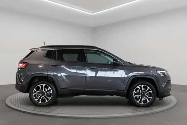 Jeep Compass (2023) thumbnail 6