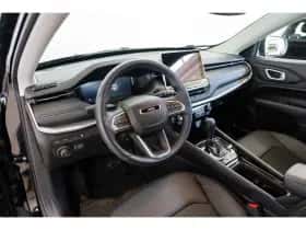 Jeep Compass (2025) thumbnail 13