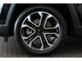 Jeep Compass (2025) thumbnail 6