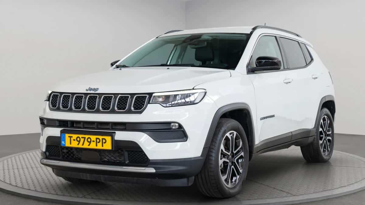 Jeep Compass (2023) — foto 1