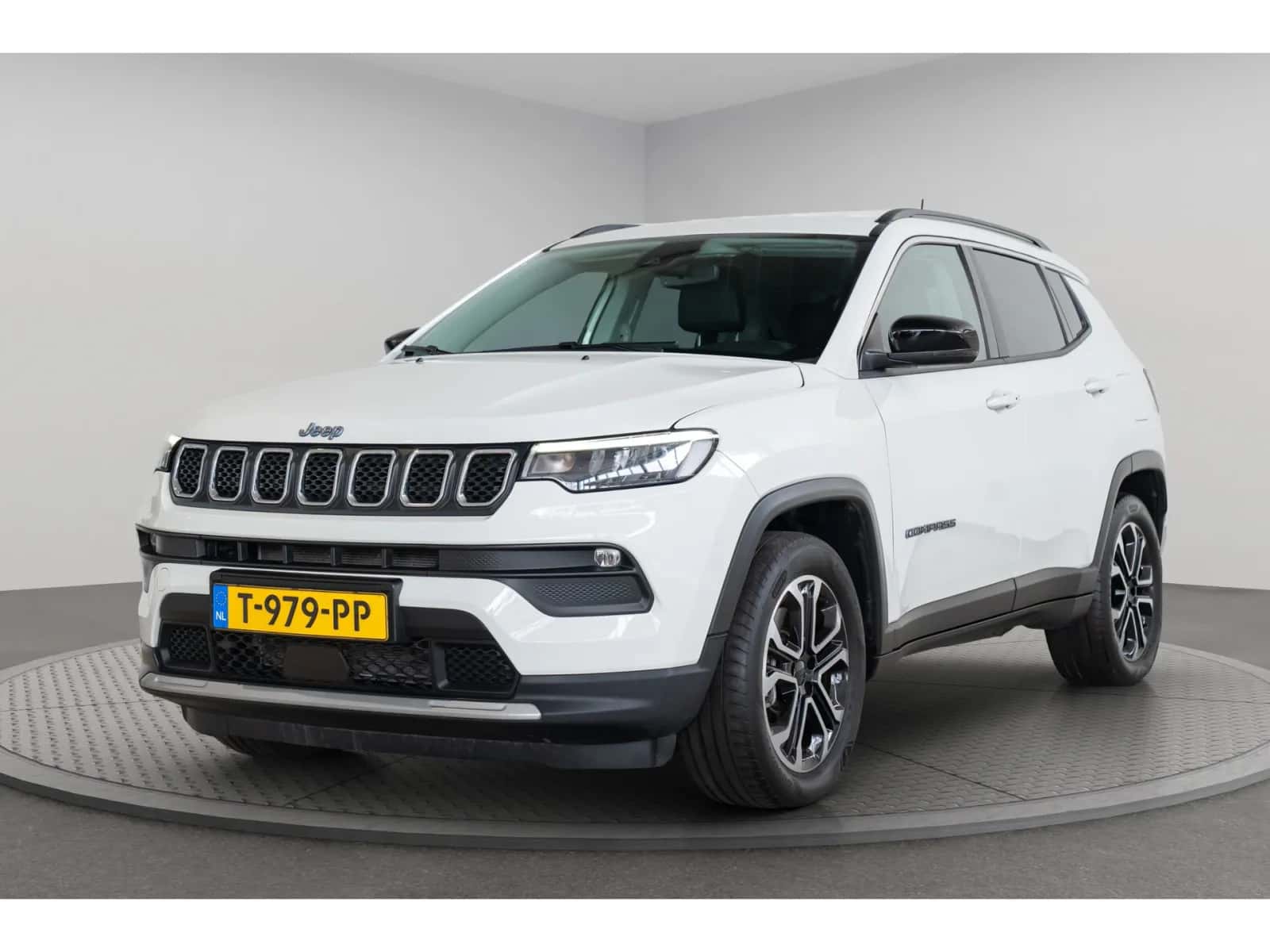 Jeep Compass (2023) — foto 1