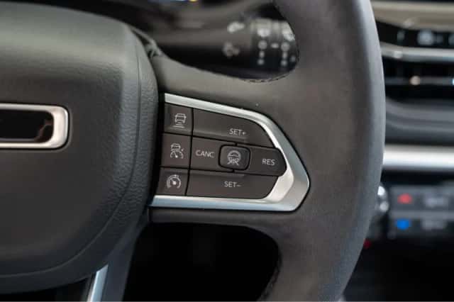 Jeep Compass (2023) thumbnail 25