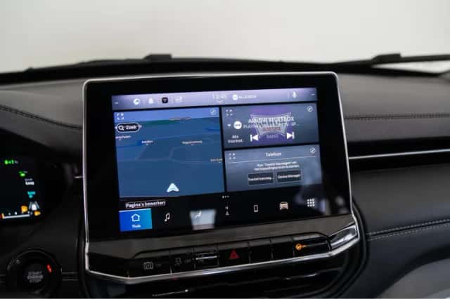 Jeep Compass (2023) thumbnail 29