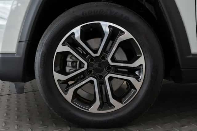 Jeep Compass (2023) thumbnail 7