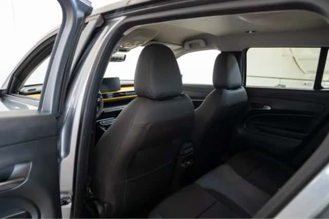 Jeep Avenger (2024) thumbnail 13