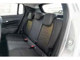 Jeep Avenger (2024) thumbnail 14