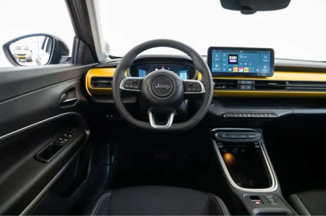 Jeep Avenger (2024) thumbnail 41