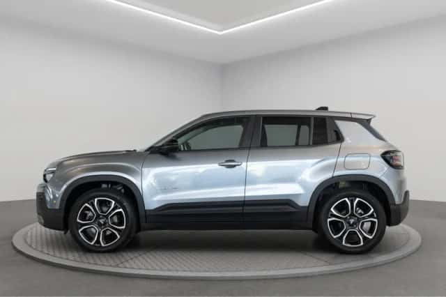 Jeep Avenger (2025) thumbnail 3