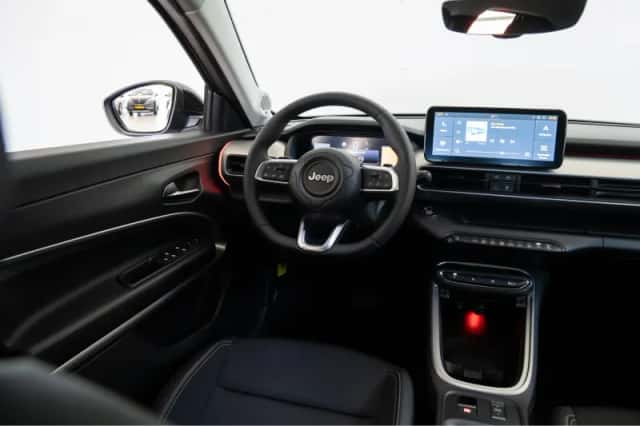 Jeep Avenger (2025) thumbnail 40