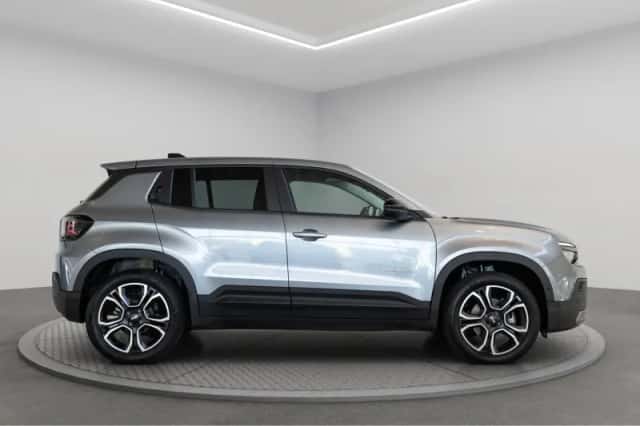 Jeep Avenger (2025) thumbnail 5
