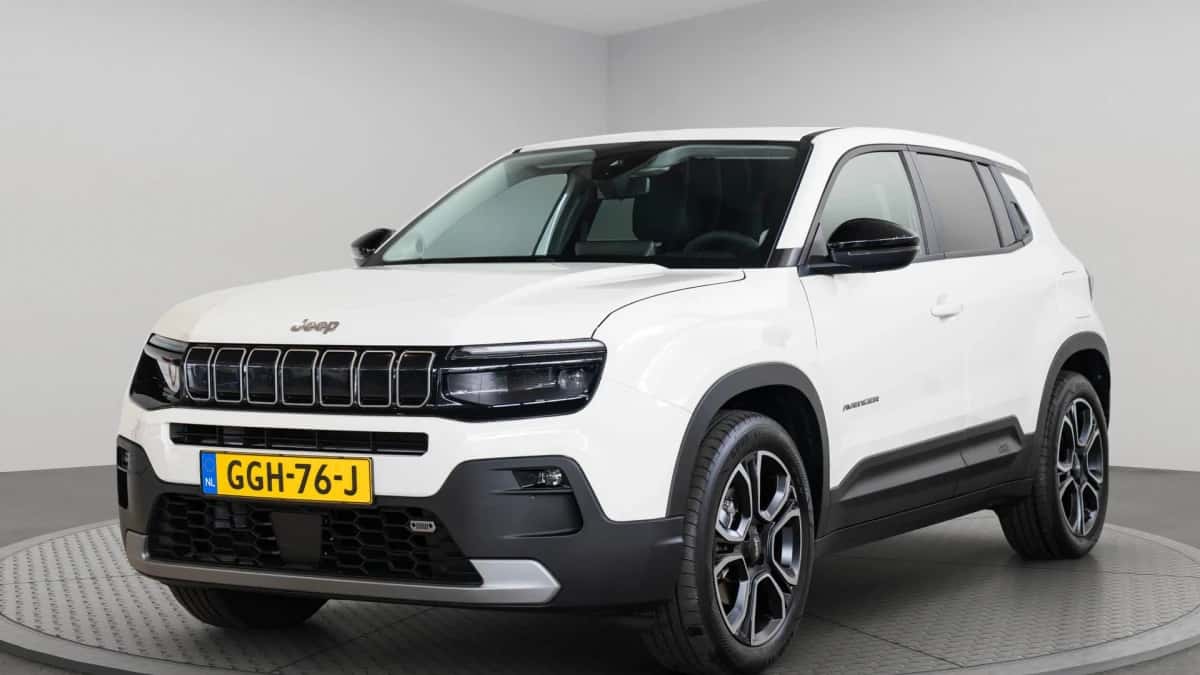 Jeep Avenger (2024) — foto 1