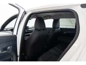 Jeep Avenger (2024) thumbnail 12