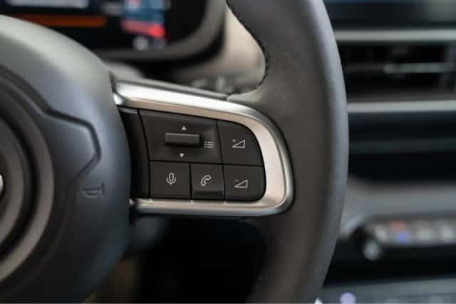 Jeep Avenger (2024) thumbnail 21