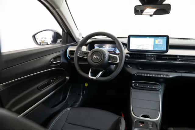 Jeep Avenger (2024) thumbnail 37