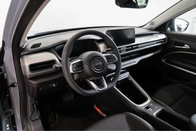 Jeep Avenger (2025) thumbnail 14