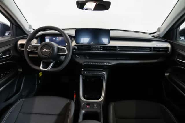 Jeep Avenger (2025) thumbnail 36
