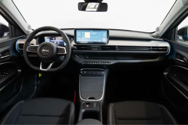 Jeep Avenger (2024) thumbnail 35