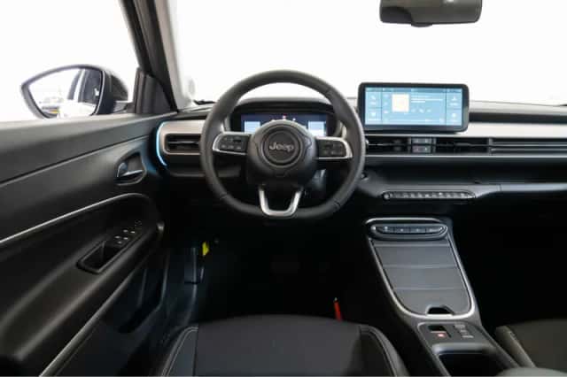 Jeep Avenger (2024) thumbnail 37